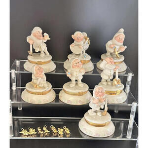 Lenox Snow White & 7 Dwarfs Porcelain Trinket Box Figurines – 1 Minor Chip